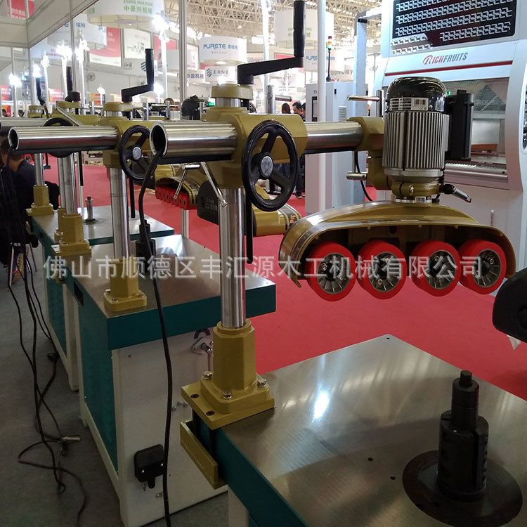 �Ѽ�V480���ְ����ͲĻ�  �Զ�ľ��������ľ���ͲĻ���ϳ����