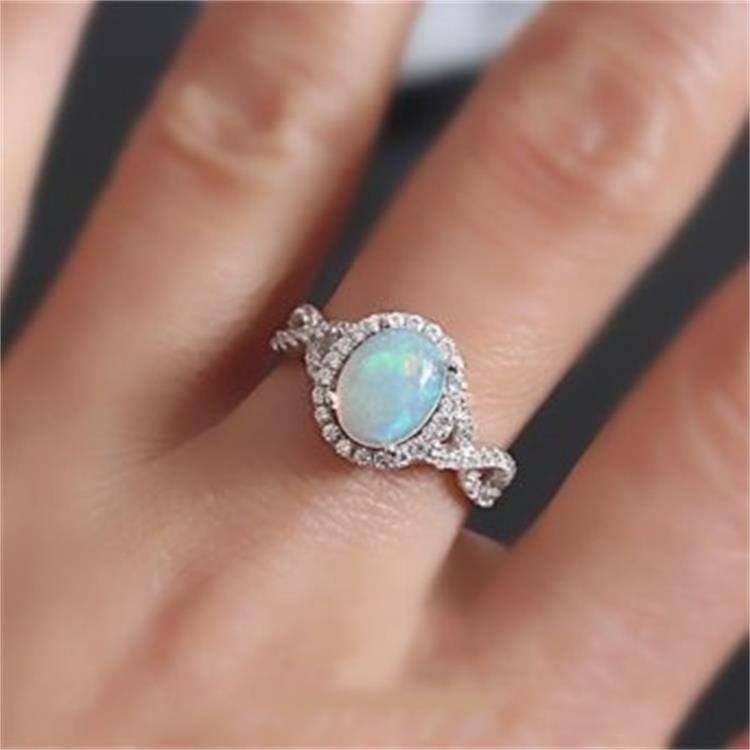 1 Piece Fashion Oval Alloy Plating Inlay Artificial Gemstones Zircon Women's Rings display picture 1