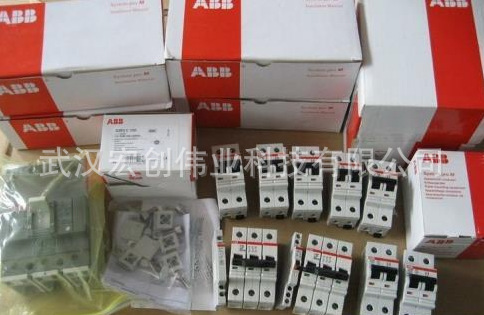 ABB RDUM-01 控制盘连接转换盖板RDUM-01 大量现货 特价销售