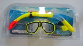 其他游泳装备;泳镜;浮潜套装