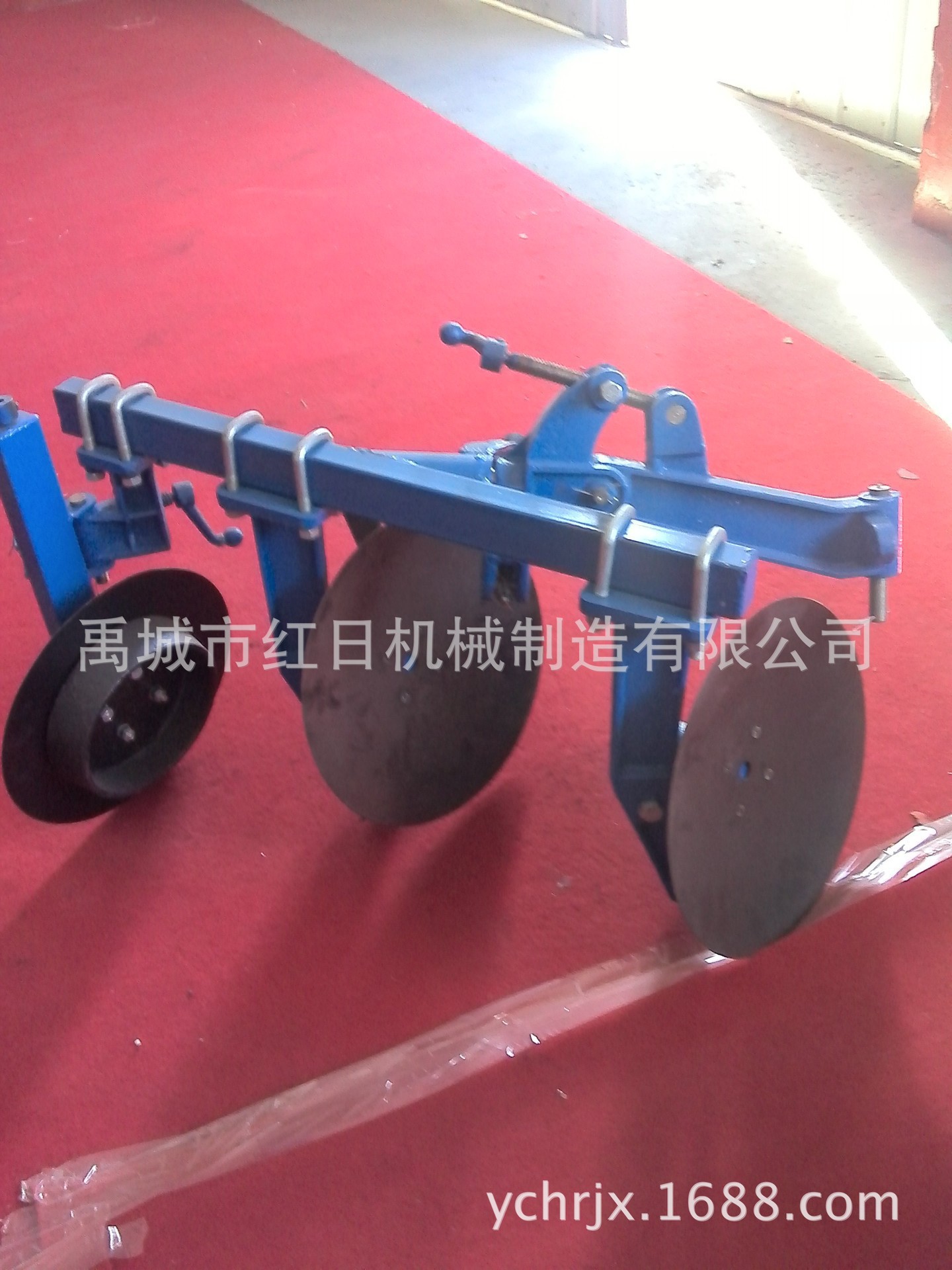 圆盘犁供应手扶圆盘犁拖拉机悬挂圆盘犁圆盘耙