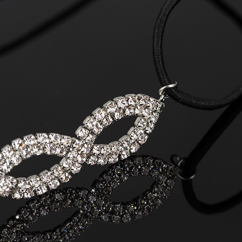 Cerchietto elegante con perle e strass accessorio capelli alla moda_voghion.com