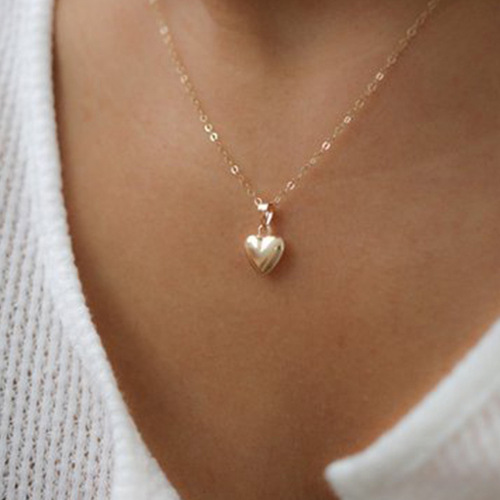 Cross-border European and American Fashion Street Style 3D Heart-shaped Pendant Necklace, Simple Geometric Clavicle Chain for Women
