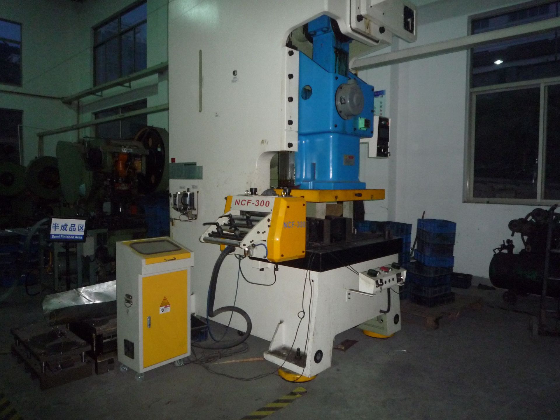 订做各种非标空气送料机，气动送料机，自动送料机，空气送料器