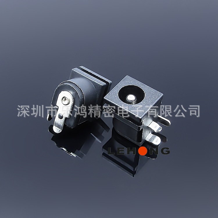 DC-062-30耐高温3A电流设计/环保/DC电源插座/直流DC插座