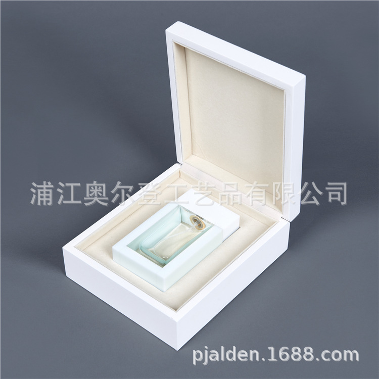 Lacquered wooden box, white jewelry box, perfume bottle, essential oil storage wooden box, processed doterra essential oil box detail image 1