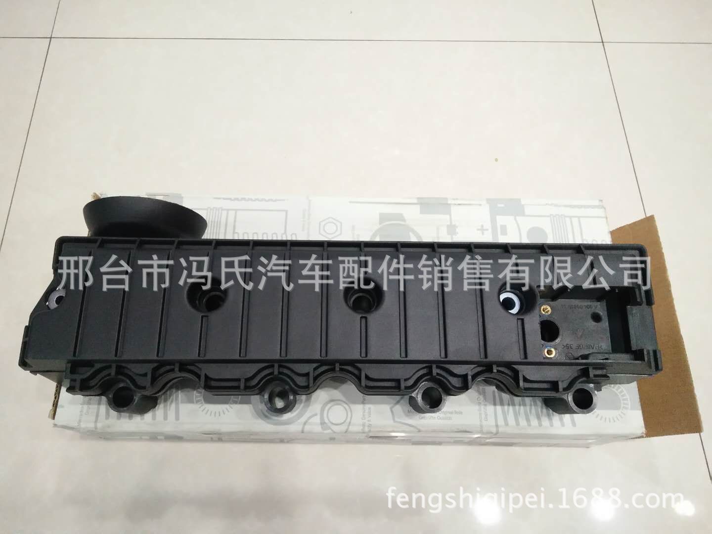 重型卡车发动机进气歧管OM904 A9040982117 原装卡车配件