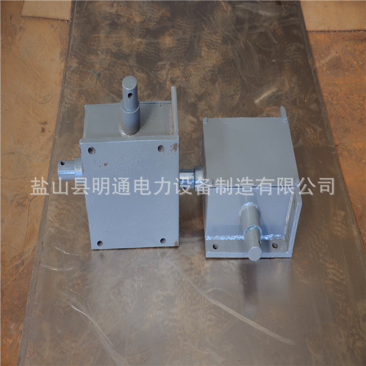 供应阀门传动装置方向变换箱 方向变换箱厂家直销