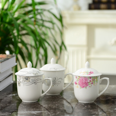 优质陶瓷马克杯  陶瓷水杯办公杯 带盖礼品杯 定制可印LOGO图片