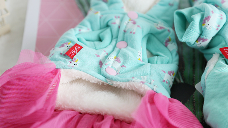 可爱小马服情侣装