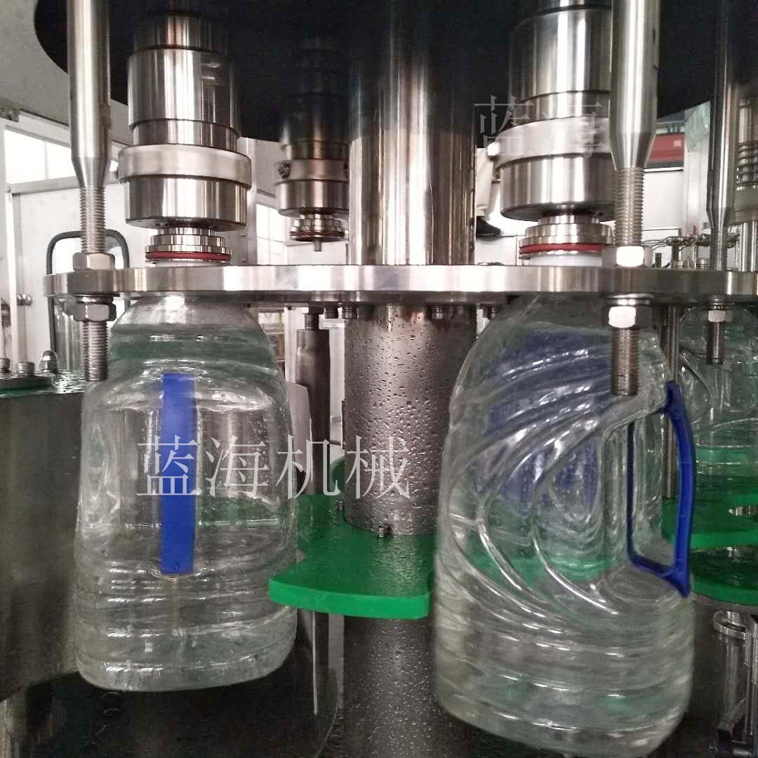 液体灌装机 供应3-18升纯净水桶装水灌装设备 桶装水灌装机 4.5升
