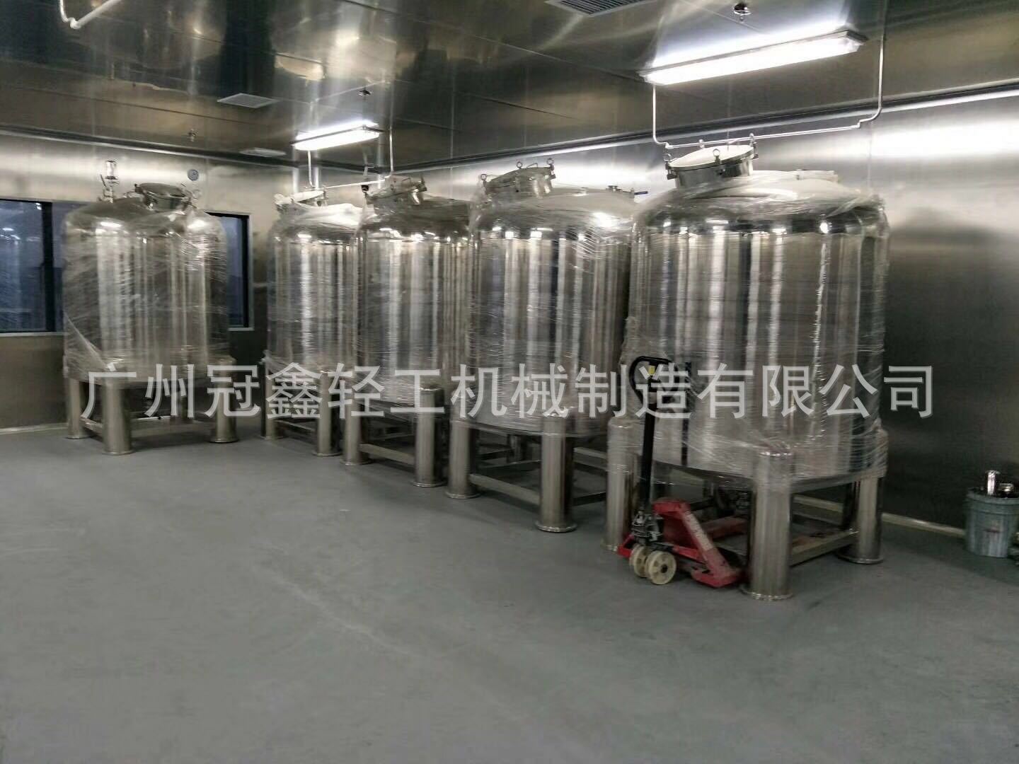 卫生级储罐 药液储罐 酒水储罐 饮料储罐 无菌储罐