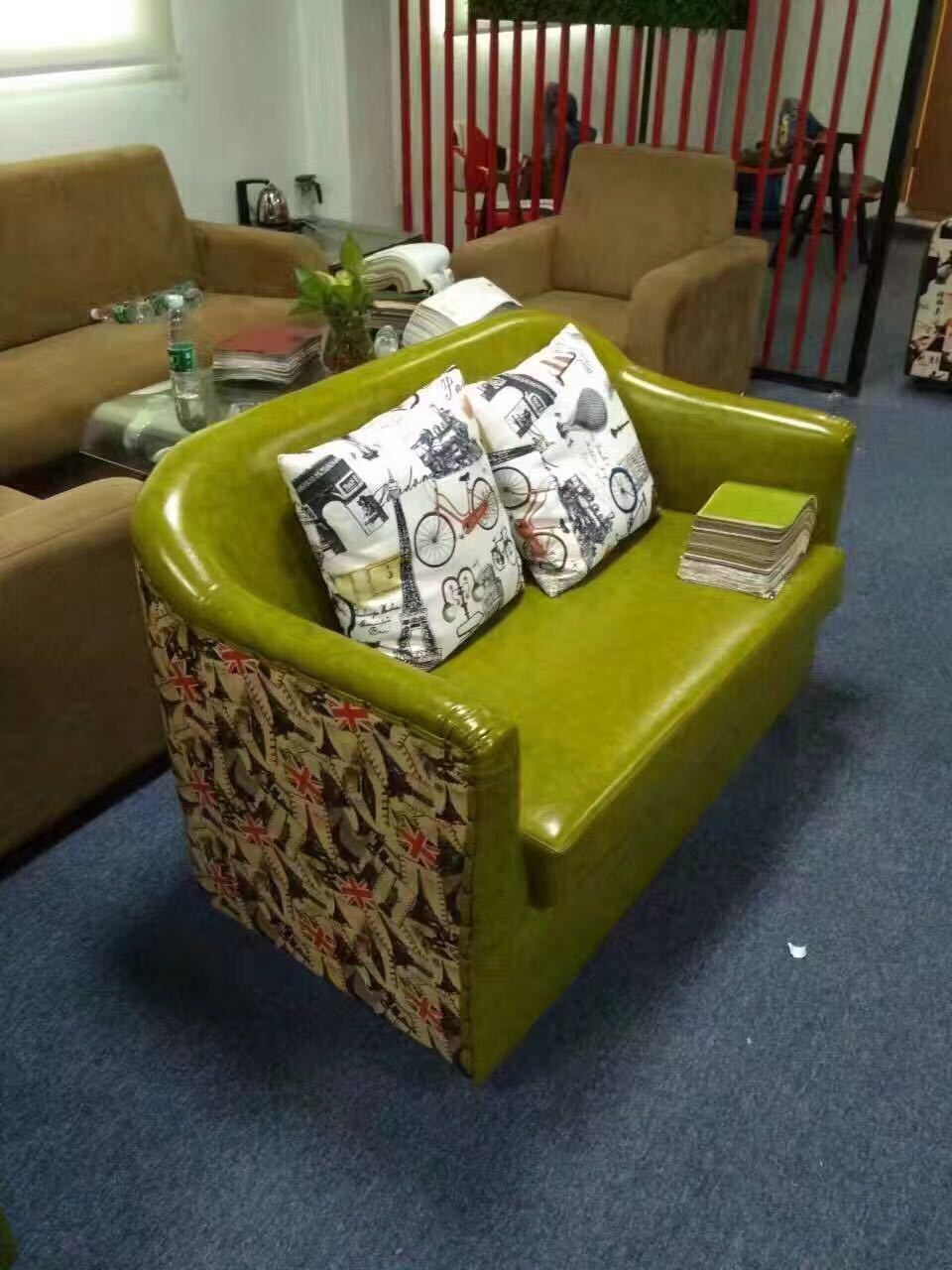 亮面油皮套色珠光拉毛底半pu面料软硬包沙发家具装饰革箱包手袋革