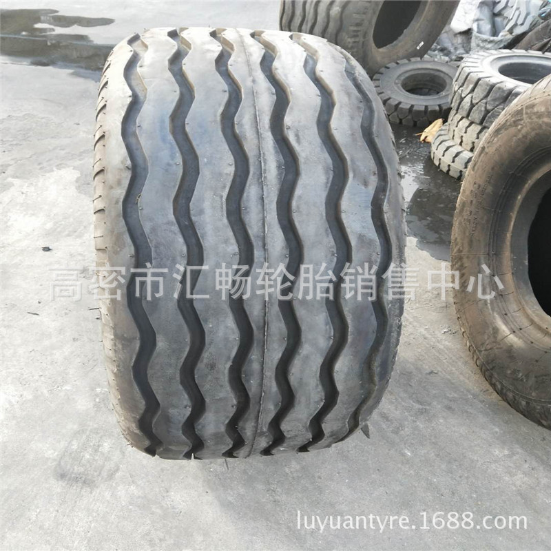 河南 风神牌 20-20 轮胎 沙漠运输车轮胎 20-20 沙漠轮胎