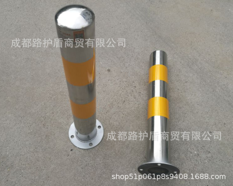 成都不锈钢防撞柱 钢管警示柱桩 反光路桩隔离柱 停车挡车柱立柱