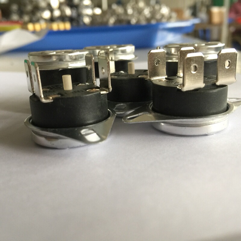 Electric water heater thermostat bipolar temperature limiter 302 sudden jump temperature control switch household 93 ℃ 95 ℃ temperature controller