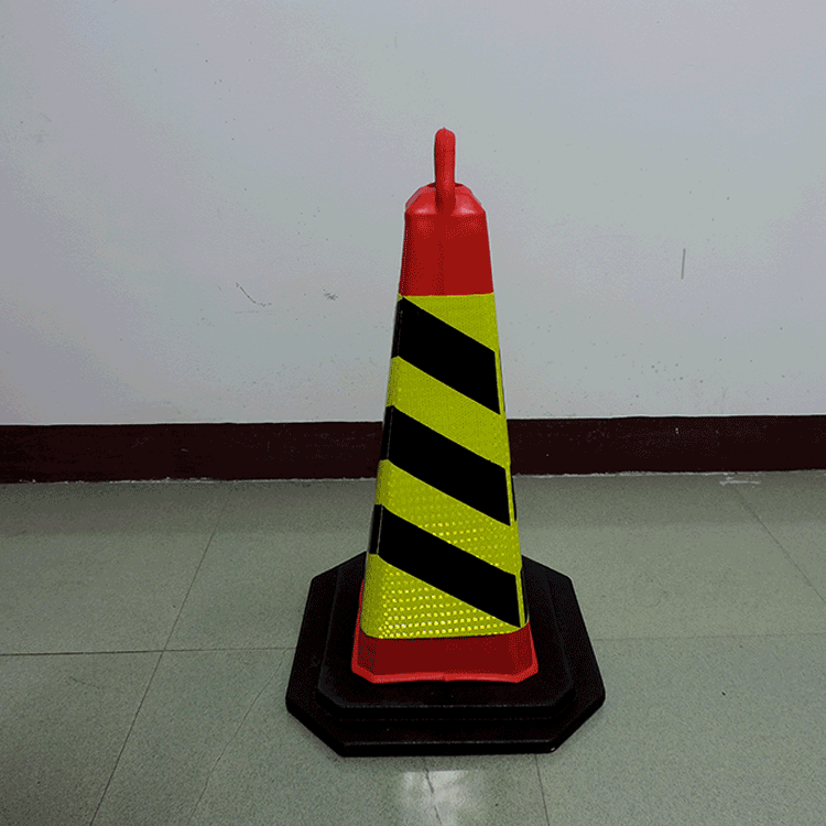 EVA反光路锥 70cm泡沫方锥 陋离锥 交通设施安全警示锥路障雪糕筒|ms