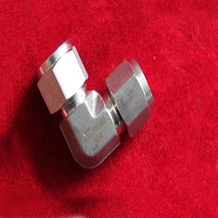 厂家生产不锈钢接头 高品质双卡套弯通中间接头 可批发定制