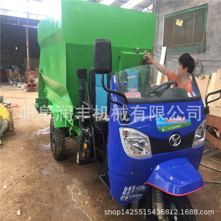 液压出来喂料机 宁都县第五代撒料车