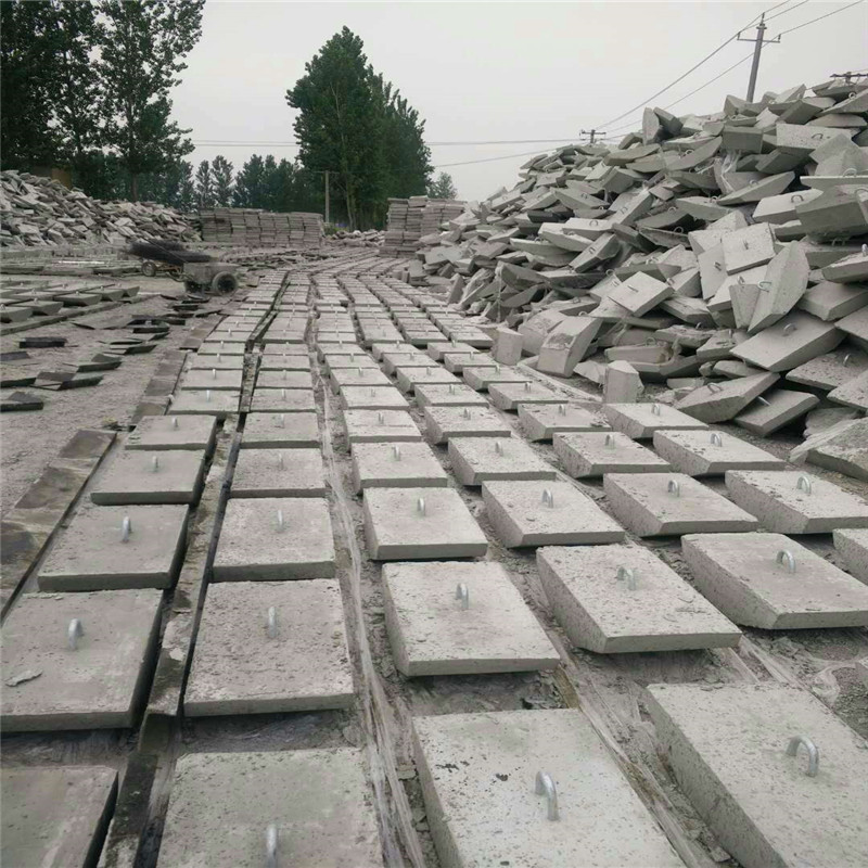 水泥制品  钢筋混凝土水泥三盘水泥块 底盘800mm10米12米