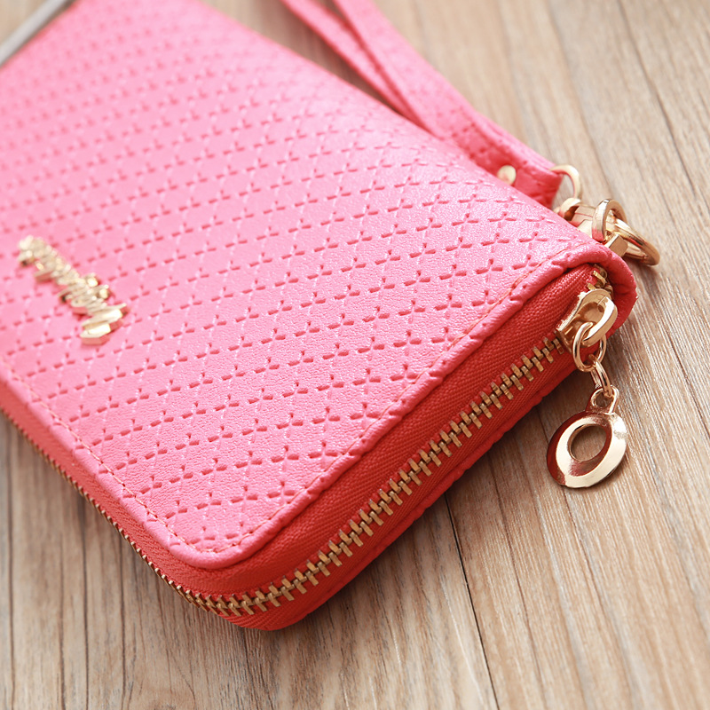 Korean-style Embossed Zipper Wallet display picture 12