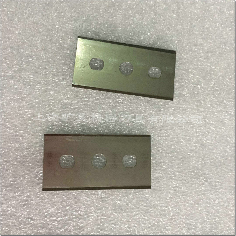 厂家现货供应sk4材质三孔刀片封箱胶带无胶薄膜分切小刀片