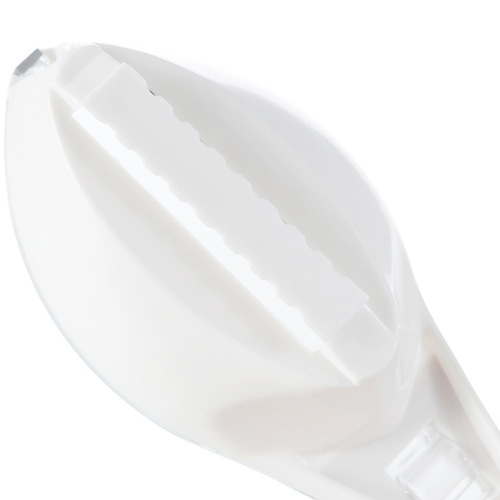 Fish Scale Remover in Creative Fish Shape, Kitchen with Cover and Splash Prevention, Hanging Scale Remover with Storage Container