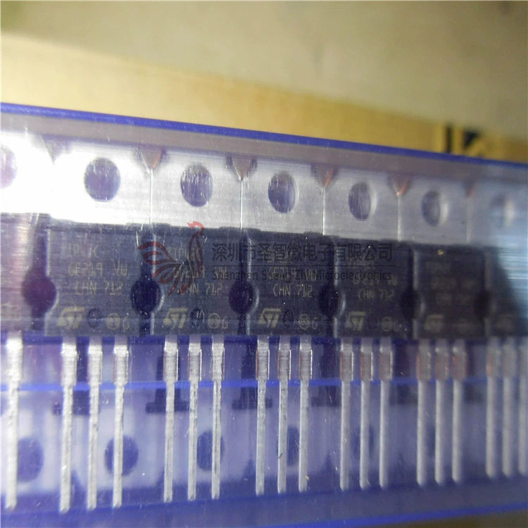 TIP42C TO-220 100V 6A PNP переход прямой монтажа новый оригинал spot