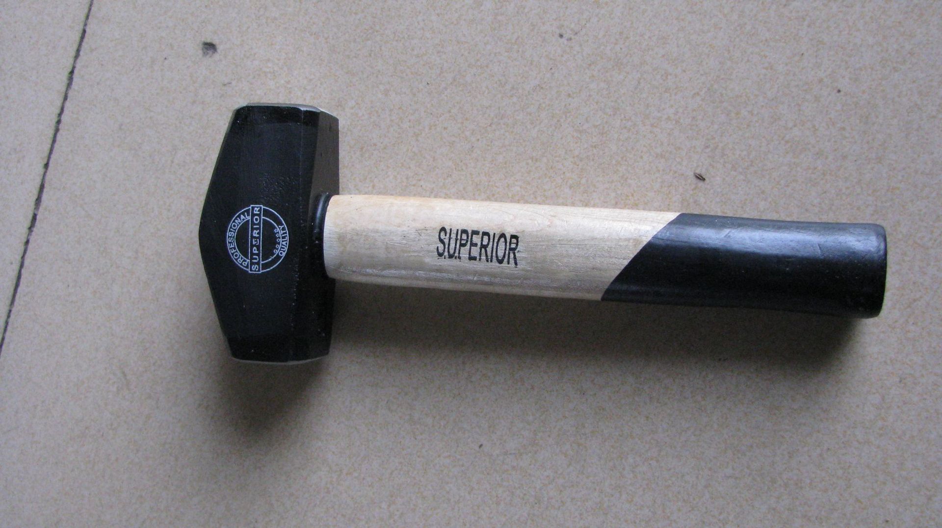 生产加工规格齐全45号碳钢锻打2000克木柄石工锤质量优