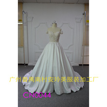 卡肩新设计性感镂空缎布裙蕾丝婚纱2019