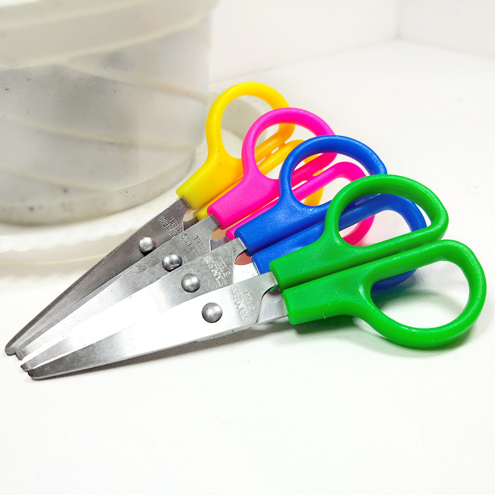 plastic scissors for students
