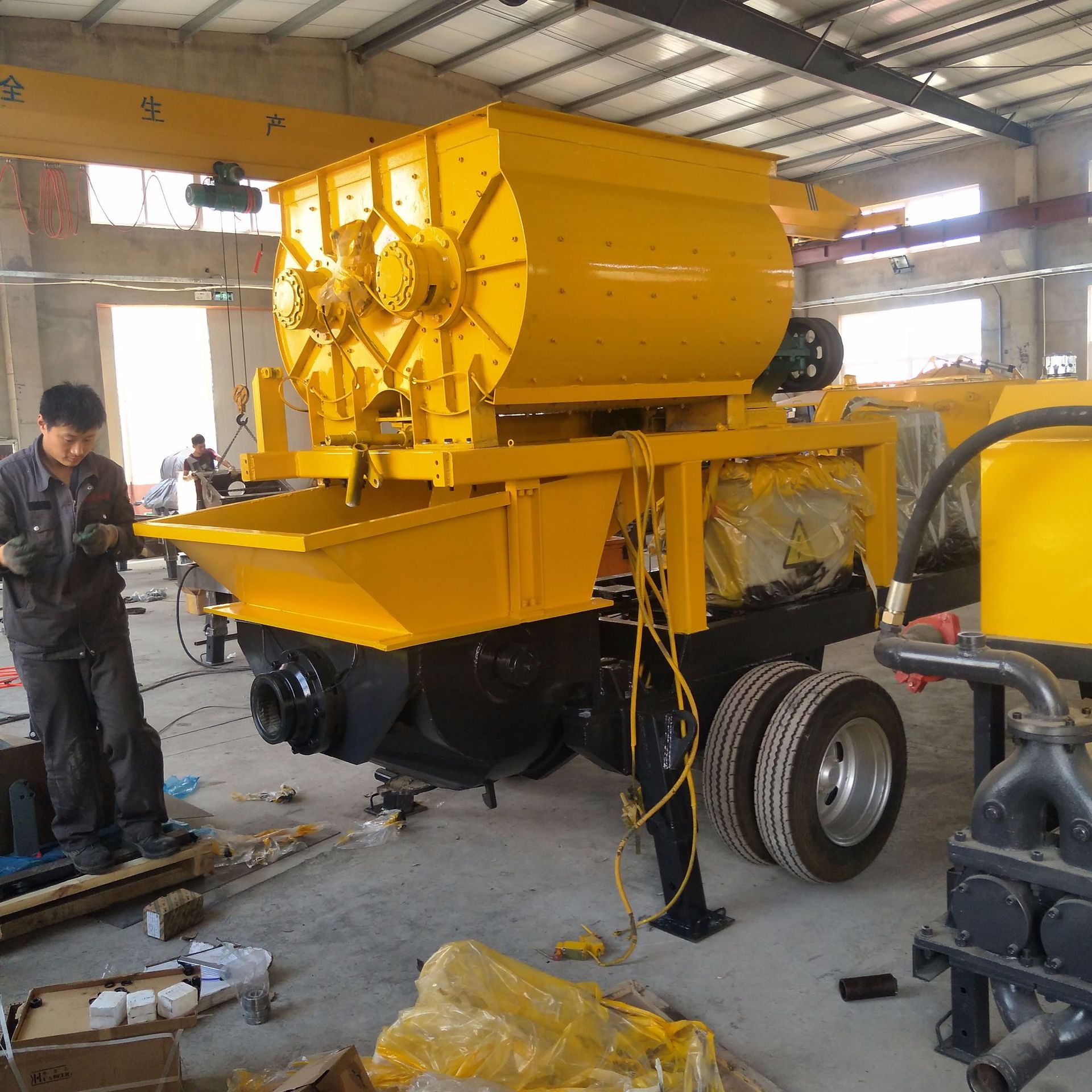 带搅拌机的输送泵 地基打桩等混凝土搅拌拖泵 搅拌地泵搅拌站