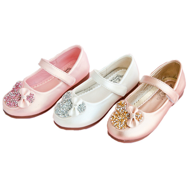 Giày nữ công chúa rhinestone giày mùa xuân và mùa thu 2018 mới của trẻ em Hàn Quốc giày đế mềm pha lê màu trắng giày hiệu suất Giày công chúa
