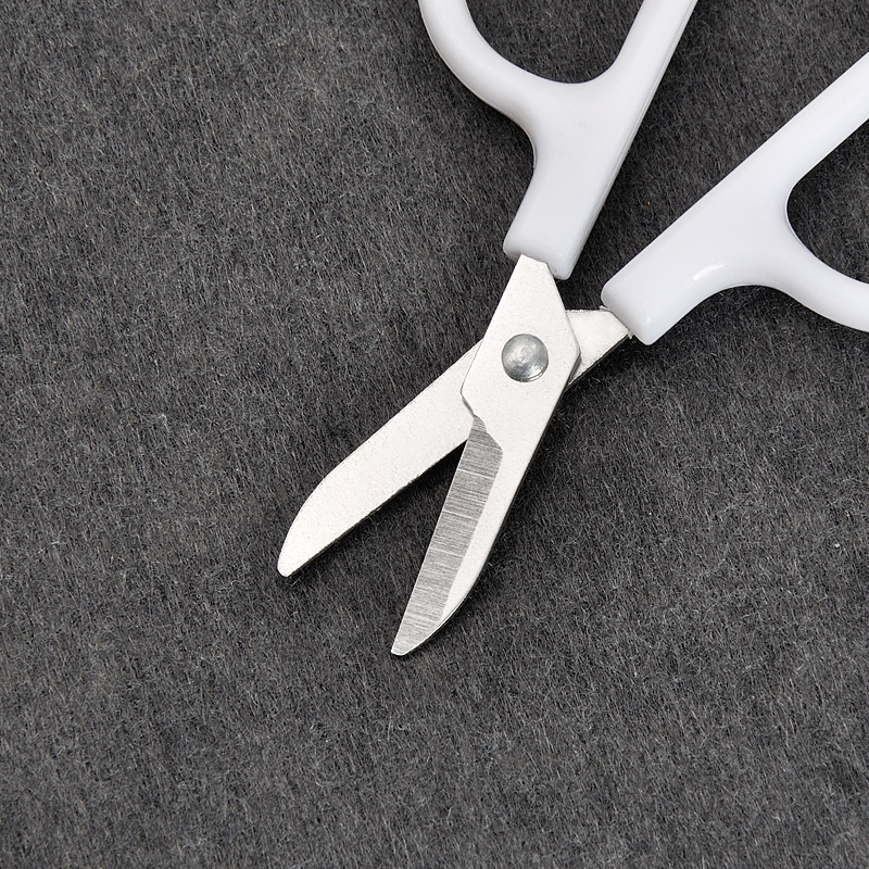 塑料小剪刀 迷你家用塑料小剪刀 一次性时尚尖头学生手工小剪刀详情12