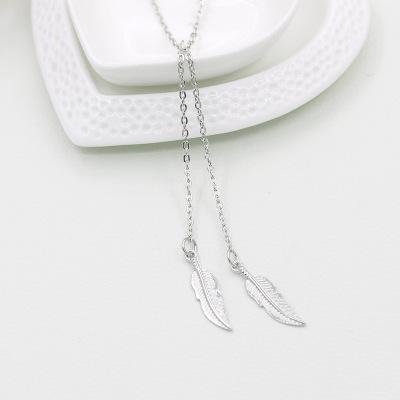Simple Tree Leaf Pendant Necklace Green Gold Silver Feather Women’s  Necklace Clavicle Chain display picture 10