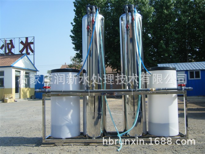 石家庄润新生产软化水装置软水设备河北山东济南青岛钠离子交换器