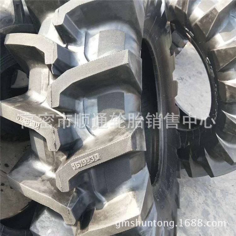 甲字水田高花拖拉机轮胎16.9-30水田农用轮胎14.9-24-30