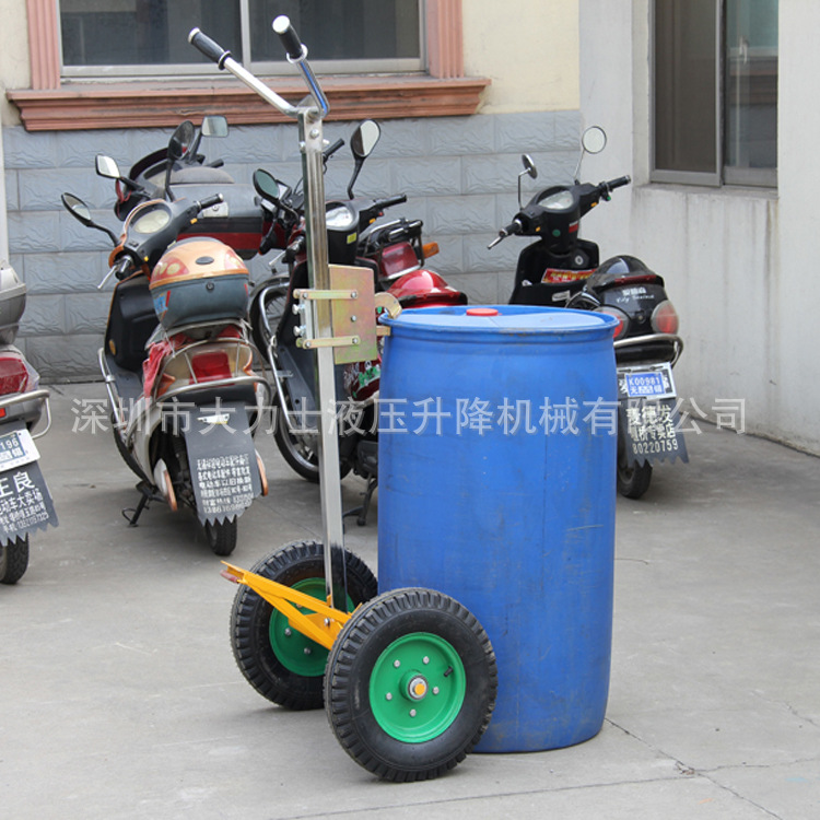 DE450咬嘴油桶搬运车 手推油桶车 充气轮圆桶铁桶塑料桶车