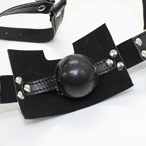 Tienda de la fábrica juguetes sexuales en forma de caballo boca enchufe bola puede ser equipado con cadena de tracción boca enchufe juguetes adultos juguetes alternativos