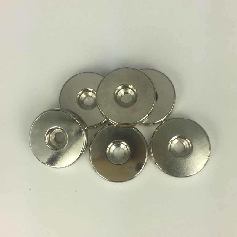 M5螺丝孔钕铁硼磁铁强力磁钢单面磁铁圆形打沉头孔镀锌D18*3MM