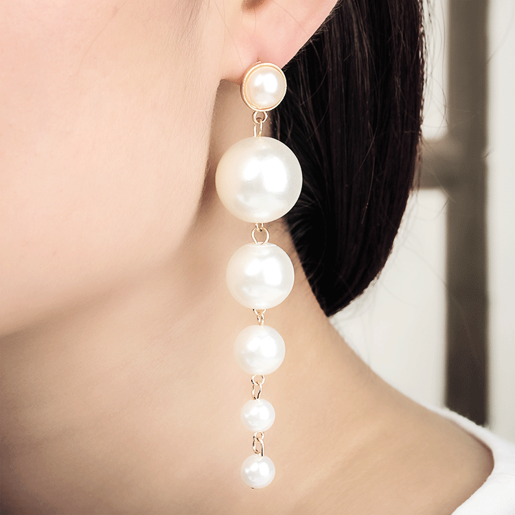 25g Weight Artificial Pearls Inlay Material Earrings Classification Wedding, Travel Occasion Alloy Material Printing Pattern Women'S Gender Inlaid Pearls Design Gold Color Korean Large Series Of Long String Pearl Earrings 8