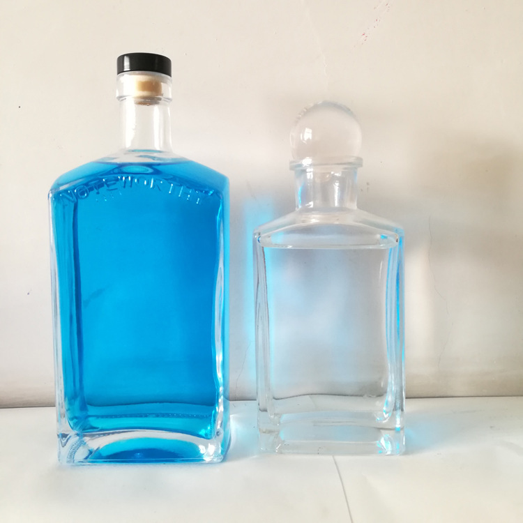 厂家推出375ml~750ml高端玻璃瓶 透明玻璃瓶  可喷涂烤花欢迎选购