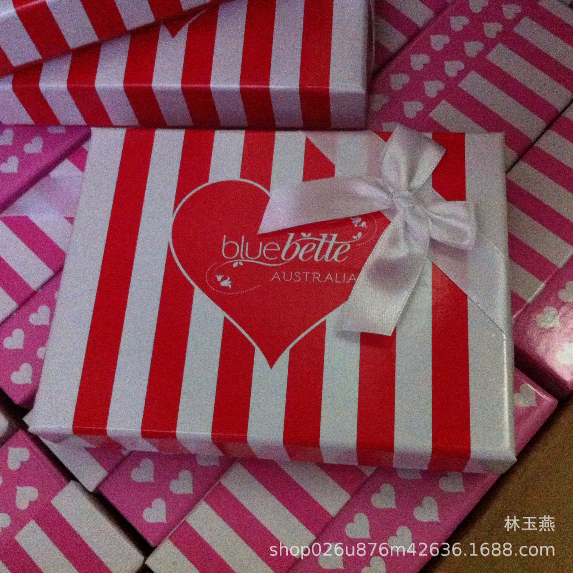 礼品盒定制创意长方形礼物盒天地盖礼盒蝴蝶结化妆品赠品包装盒子