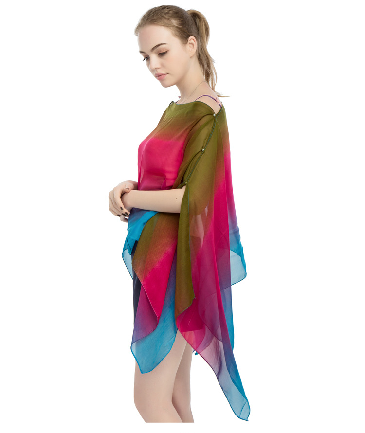 钉扣沙滩披肩 套头斗篷夏季防晒披肩厂家 女士围巾批