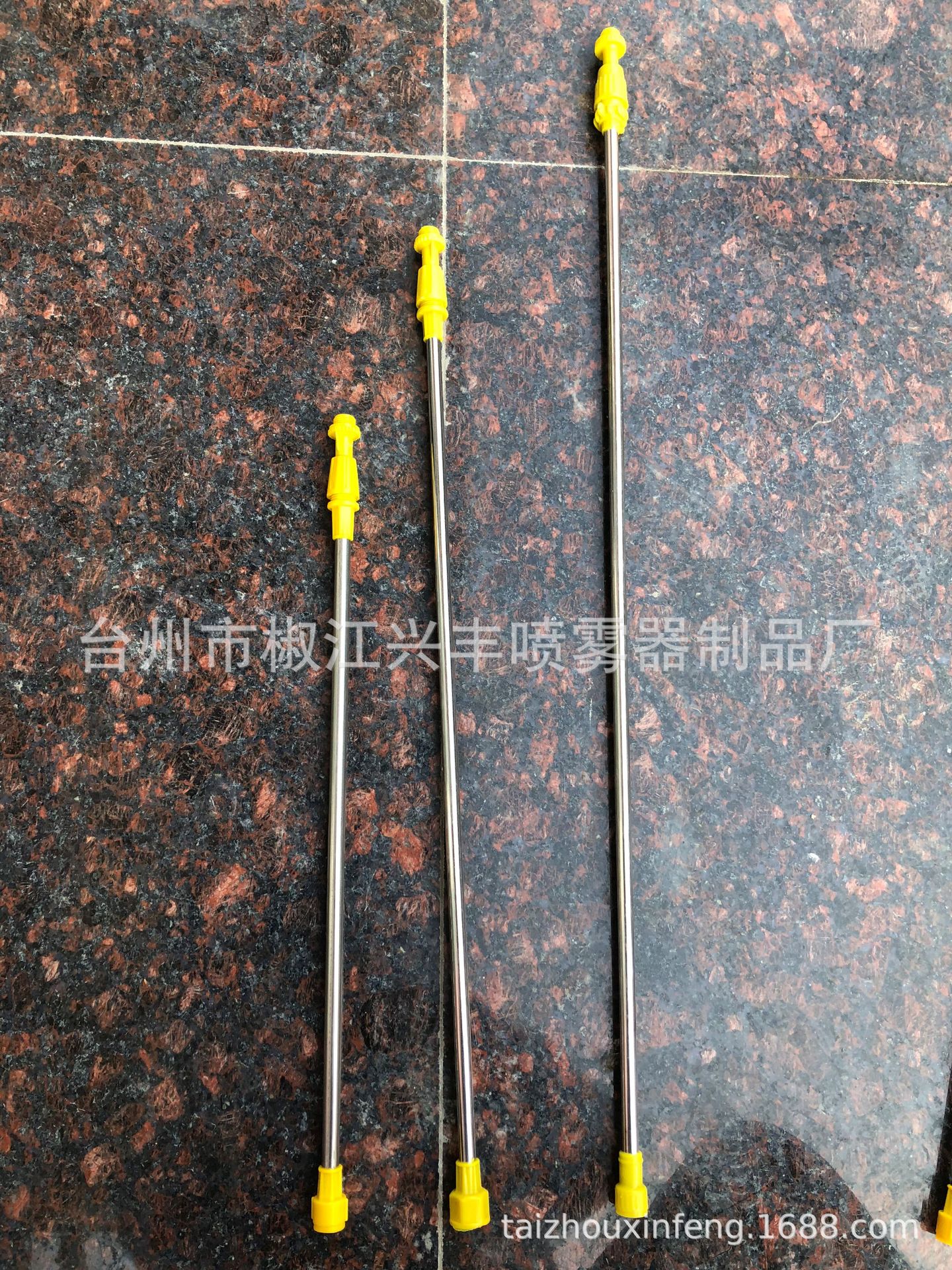 1.8米不锈钢伸缩喷杆 电动喷雾器喷杆 塑料帽不锈钢喷杆