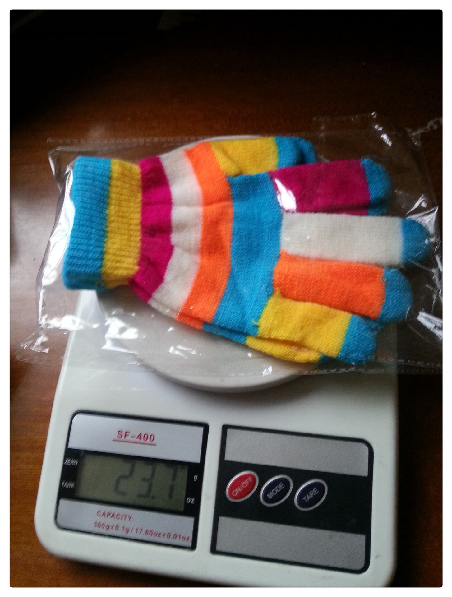 Fabricante de punto de acrílico multicolor lindo Punto 6 colores guantes cálidos de color mágico de las mujeres