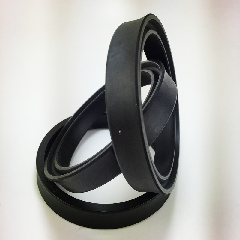 641ED6DF79EB8D3B98110C650570E3