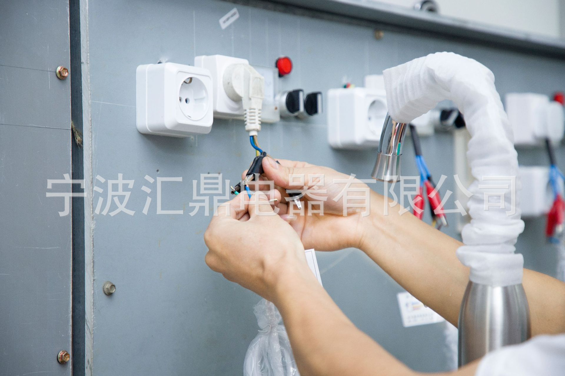 P02-1-S05 14漏电测试.jpg