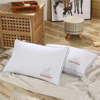 direct deal wholesale Star hotel hotel pillow velvet Pillow core Will pin gift