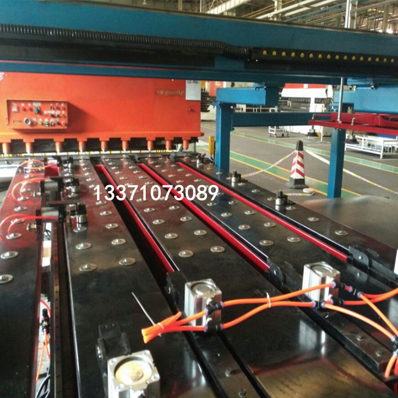 山东厂家定制板材冲床自动上料机 剪板机自动上料机